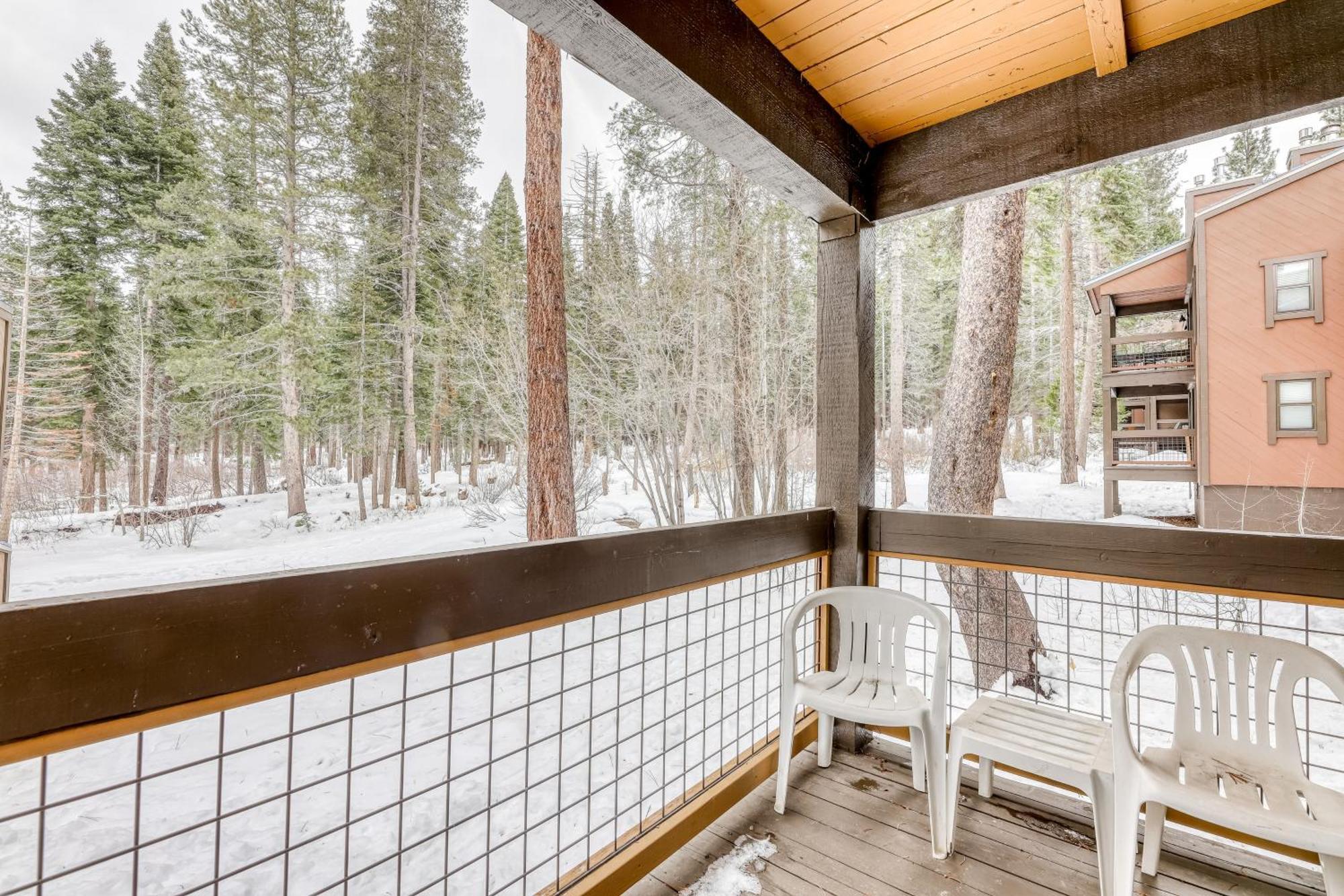 Evergreen Escape Truckee Exterior photo